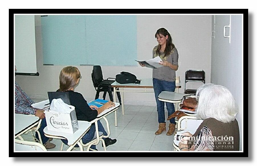 Monica Gimenez present� su trabajo final el 29/05 titulado: �Las representaciones sociales que los profesionales de la salud construyen respecto del rol del trabajador social. Un Estudio de Caso�.